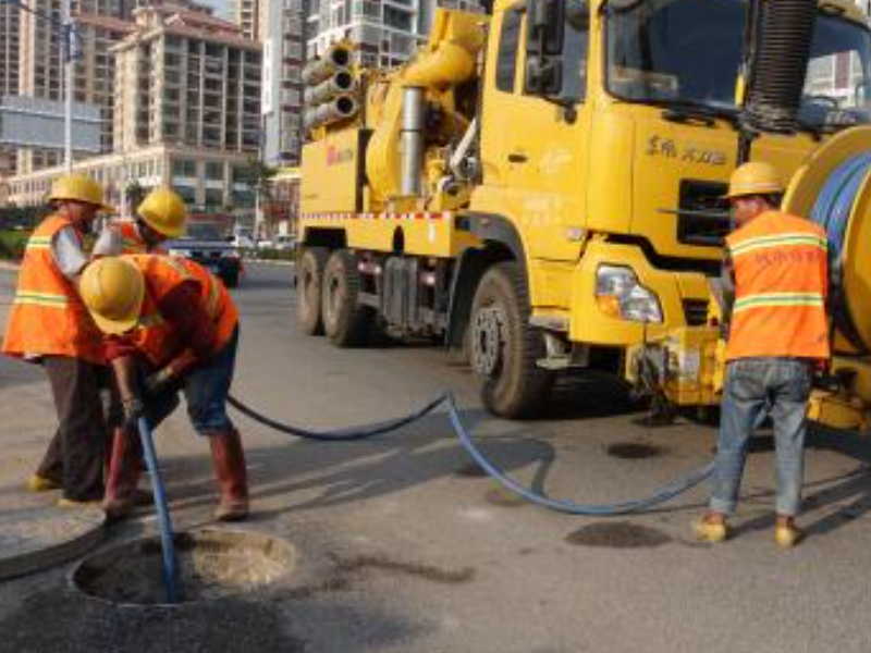 嘉兴专业抽吸下水道淤泥、化粪池、隔油池清理