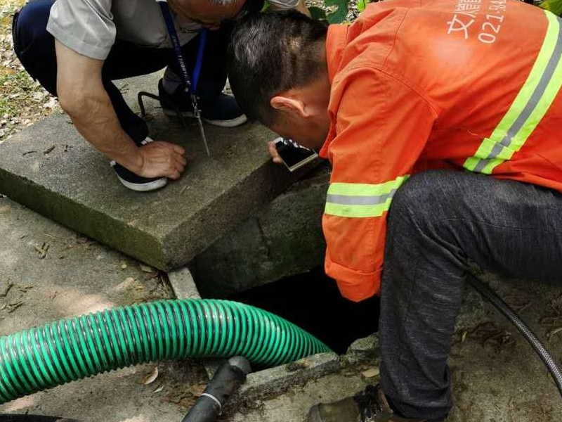 嘉兴市管道疏通 抽粪吸污 清理化粪池隔油池疏通马桶